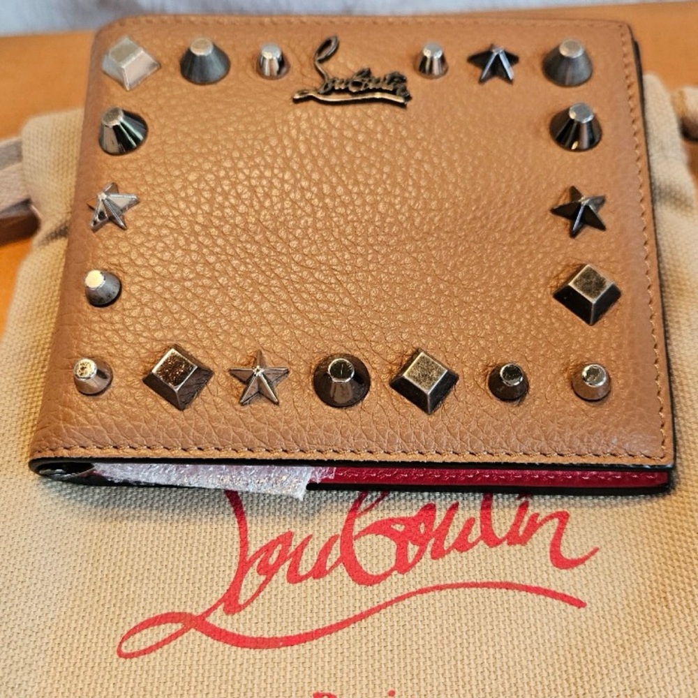 New Christian Louboutin MenTan Studded Wallet comes with dust bag - Picture 6 of 14
